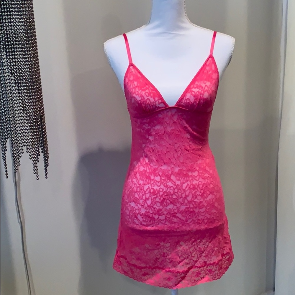 VS Pink Lace Nighty